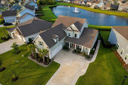 631 Chigwell Springs Lane photo 4