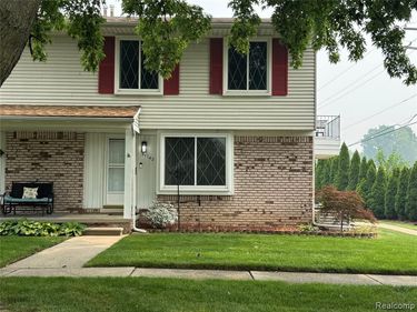 51142 S Foster Road , Chesterfield Twp, MI 48047