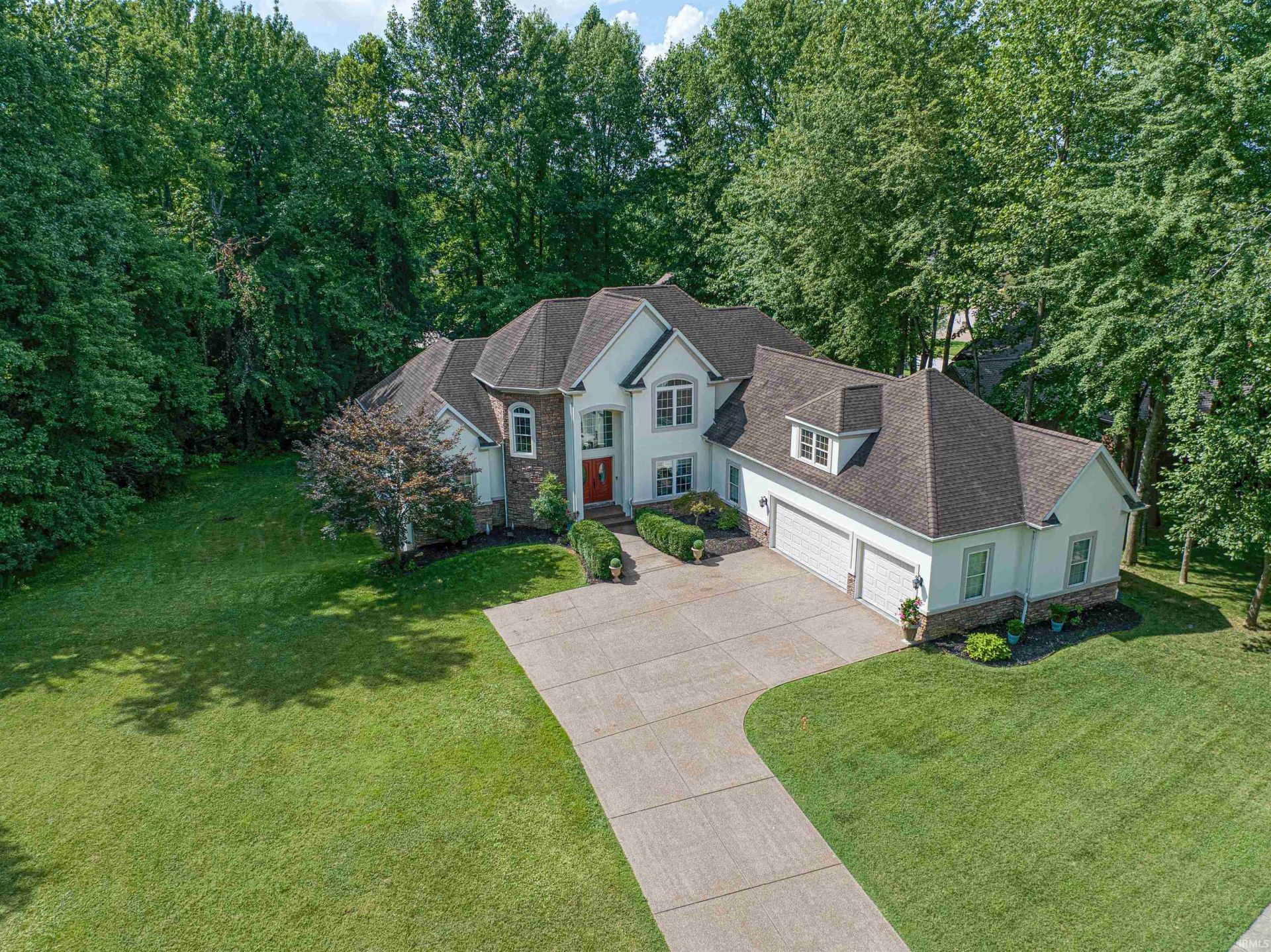 8605 Clovely Court, Newburgh, IN 47630