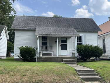 809 N 12th Street, Vincennes, IN 47591