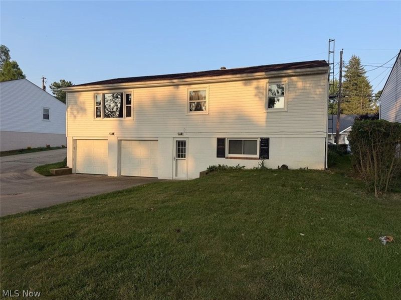1123 Overridge Avenue SE, North Canton, OH 44720 Photo 4