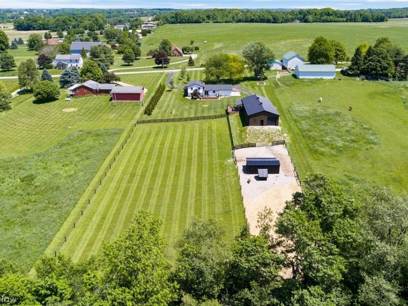 695 SW Lebanon Road, Dalton, OH 44618 Photo 4