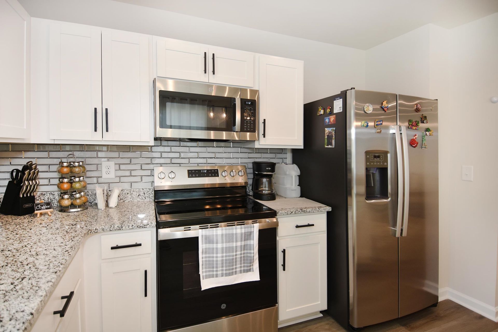 151 Villa Grande St.  Photo 17