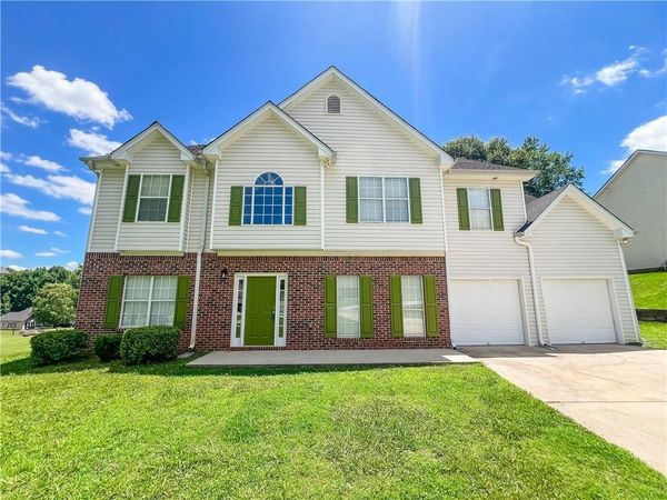 140 Dearing Woods Way , Covington, GA 30014