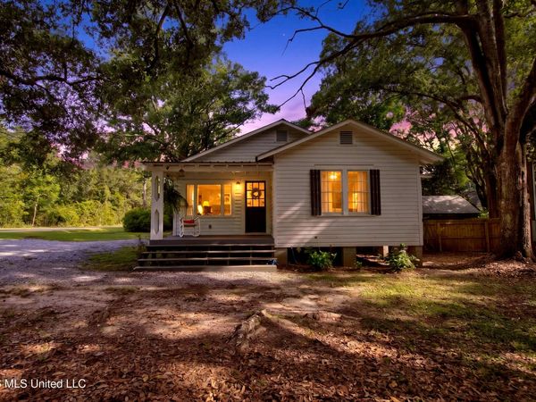 15264 Hudson Krohn Road, Biloxi, MS 39532