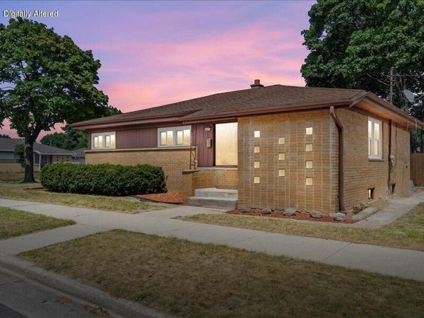 4426 N 88th STREET, Milwaukee, WI 53225