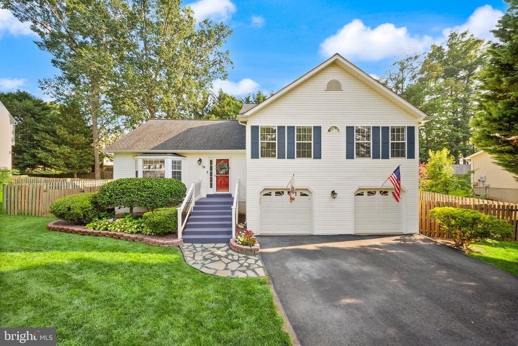 18 Parkwood Court , Stafford, VA 22554 Main Photo