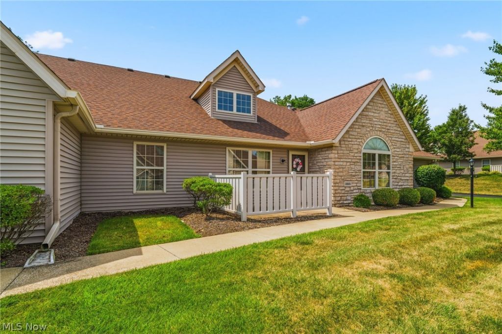 2601 Barnstone Avenue Sw, Canton, OH 44706 Main Photo