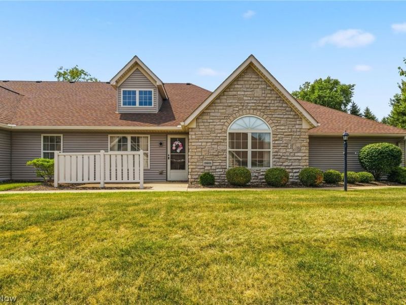2601 Barnstone Avenue SW, Canton, OH 44706 Photo 2