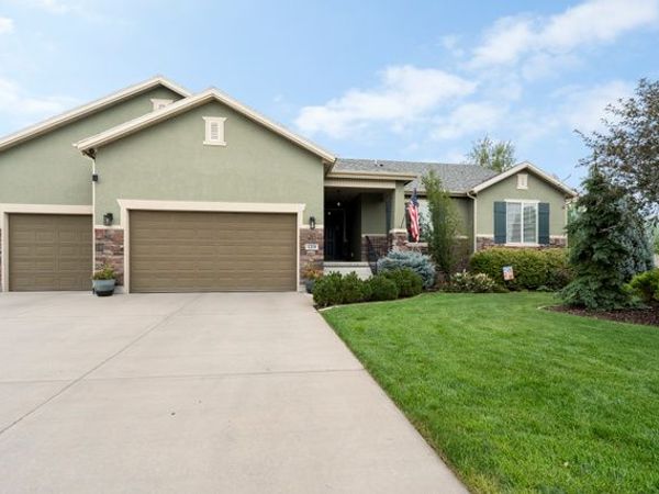 1319 S THOROUGHBRED CIR, Kaysville, UT 84037