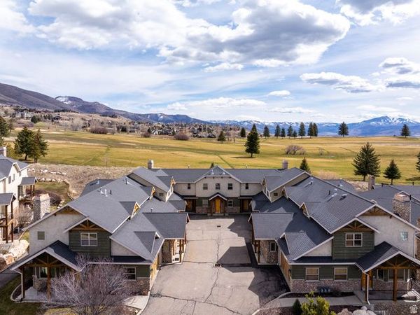 5184 E FAIRVIEW LOOP C404 , Eden, UT 84310