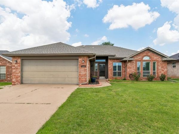 2705 NW 160th Terrace, Edmond, OK 73013