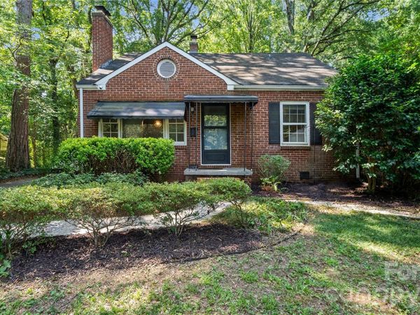 2126 Arnold Drive , Charlotte, NC 28205
