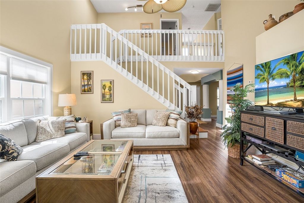 490 10th Place, Vero Beach, FL 32960 Photo