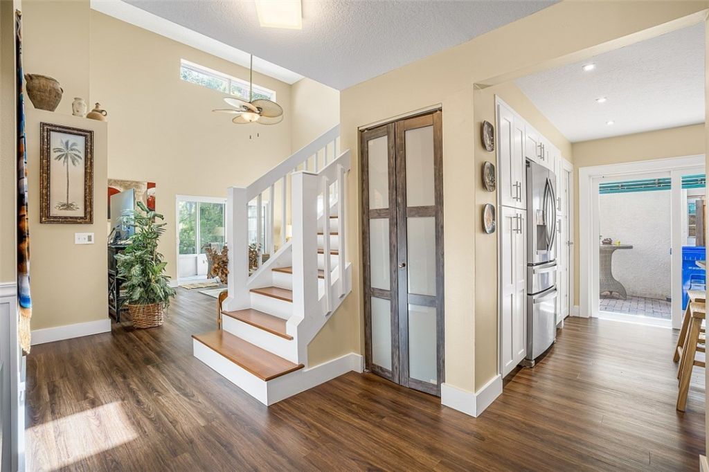490 10th Place, Vero Beach, FL 32960 Photo