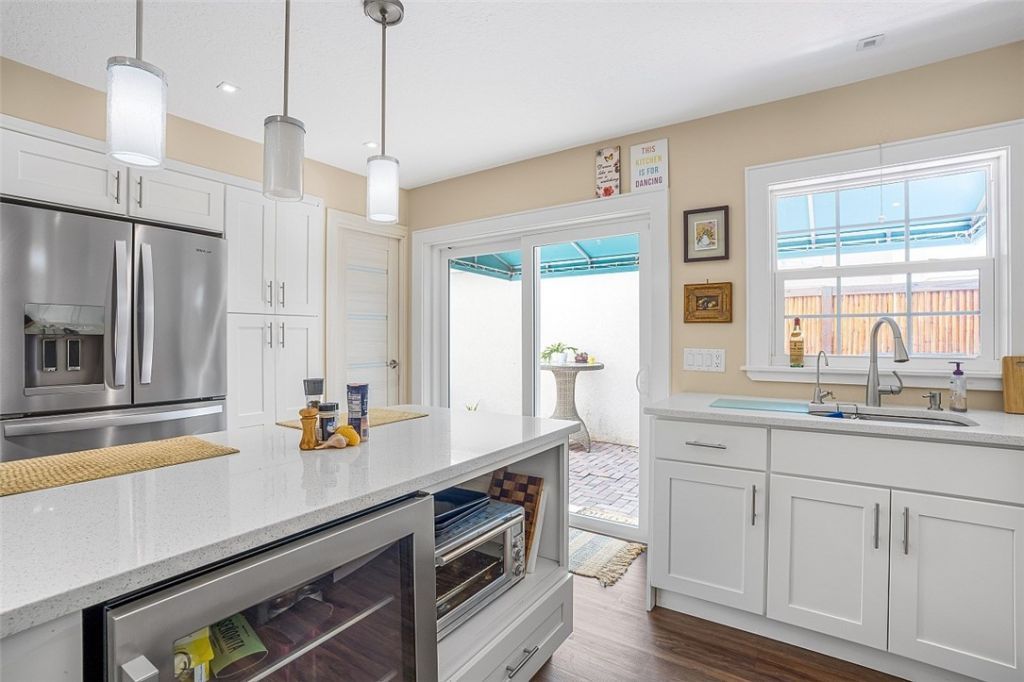 490 10th Place, Vero Beach, FL 32960 Photo