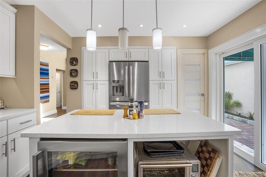 490 10th Place, Vero Beach, FL 32960 Photo