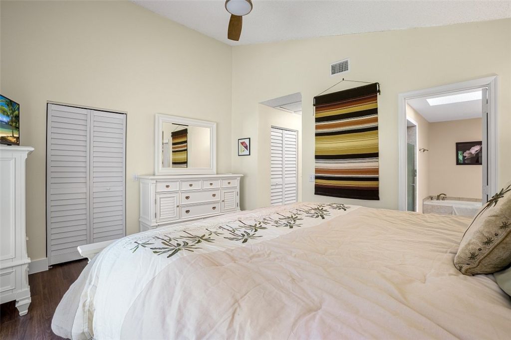 490 10th Place, Vero Beach, FL 32960 Photo