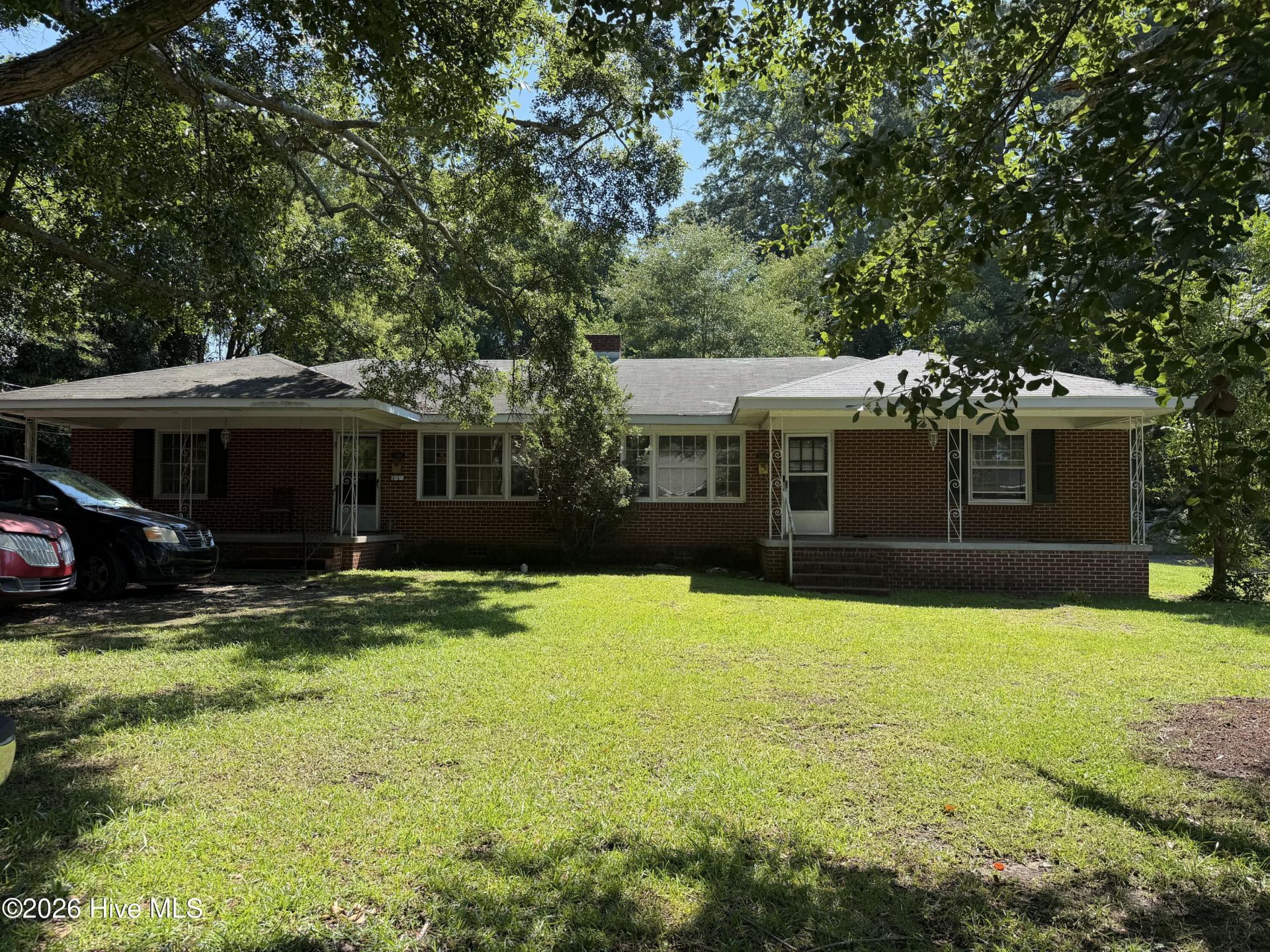 1005 Catherine Avenue, Kinston, NC 28504 Main Photo