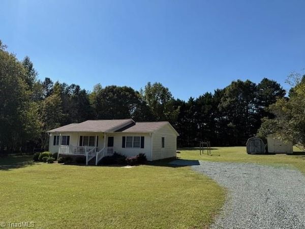3734 Southeast School Road , Greensboro, NC 27406