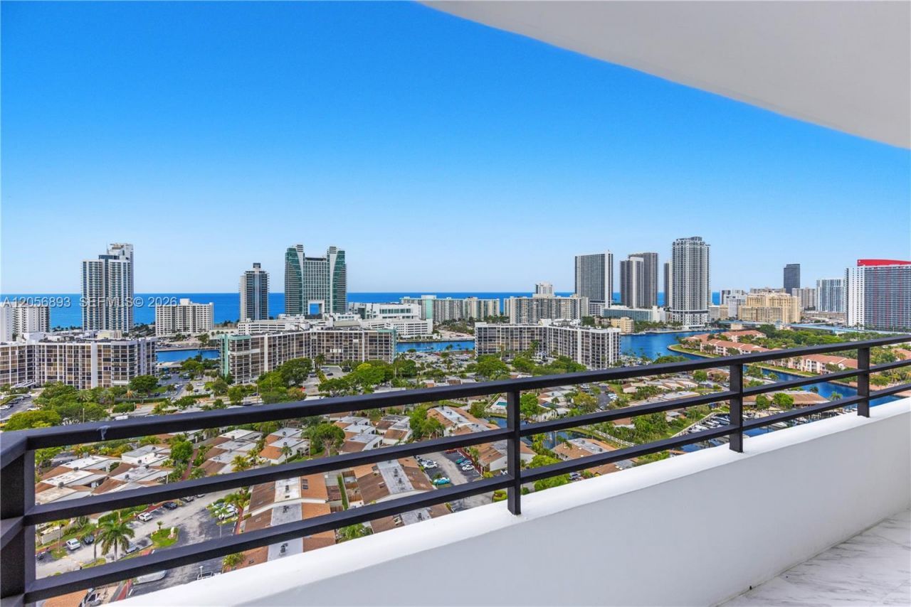2500 Parkview Dr , Unit 2405, Hallandale Beach, FL 33009 Photo