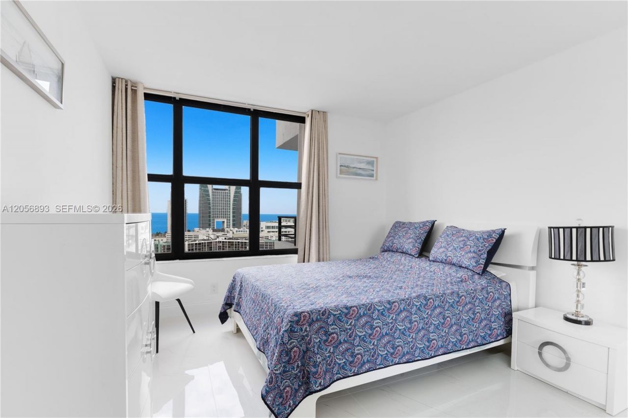 2500 Parkview Dr , Unit 2405, Hallandale Beach, FL 33009 Photo