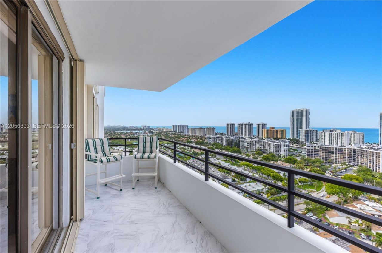 2500 Parkview Dr , Unit 2405, Hallandale Beach, FL 33009 Photo
