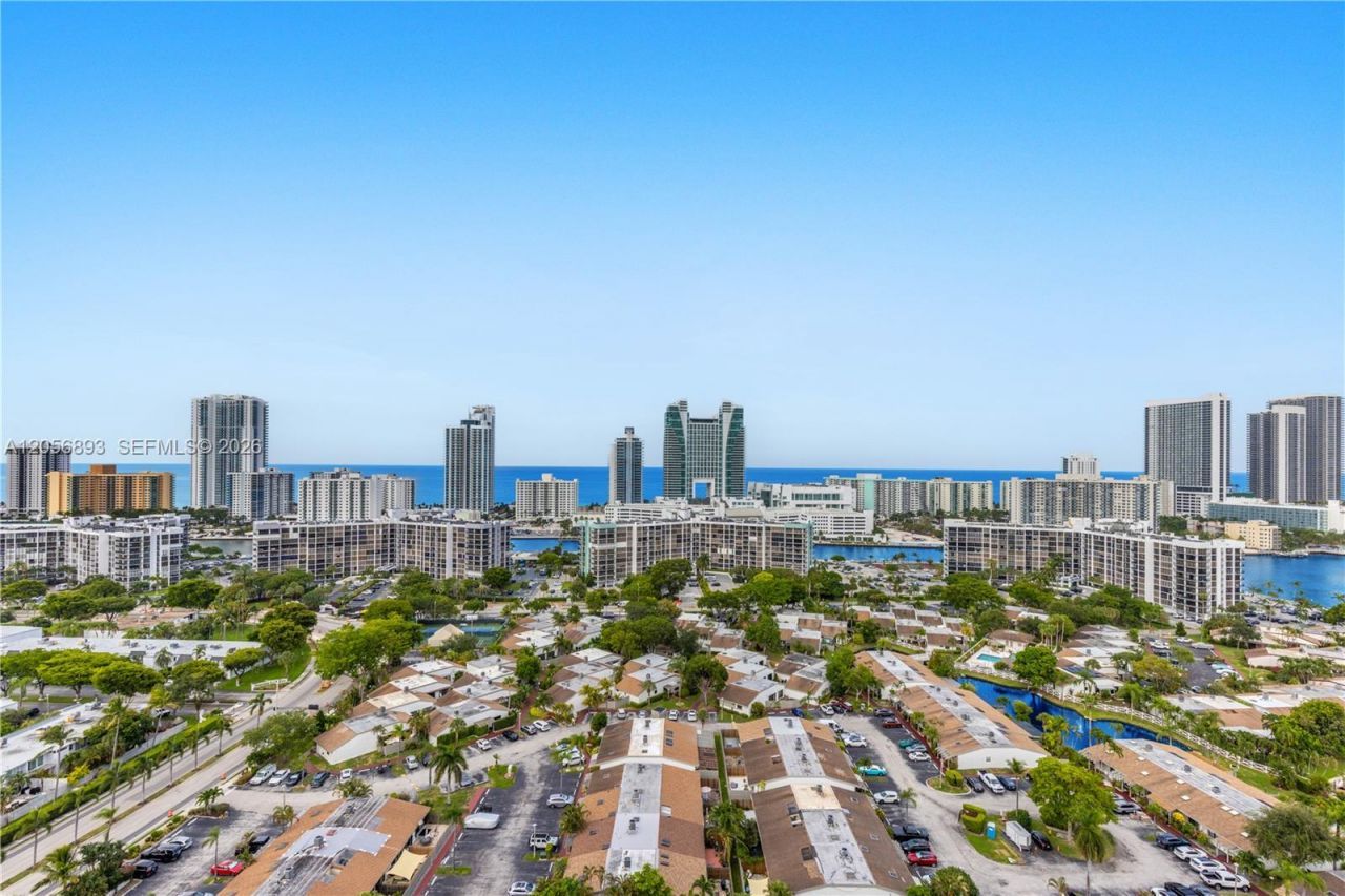 2500 Parkview Dr , Unit 2405, Hallandale Beach, FL 33009 Photo