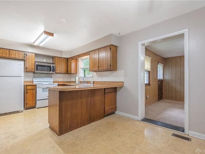 1635 Westbrook Drive, Beavercreek, OH 45434 Photo 5