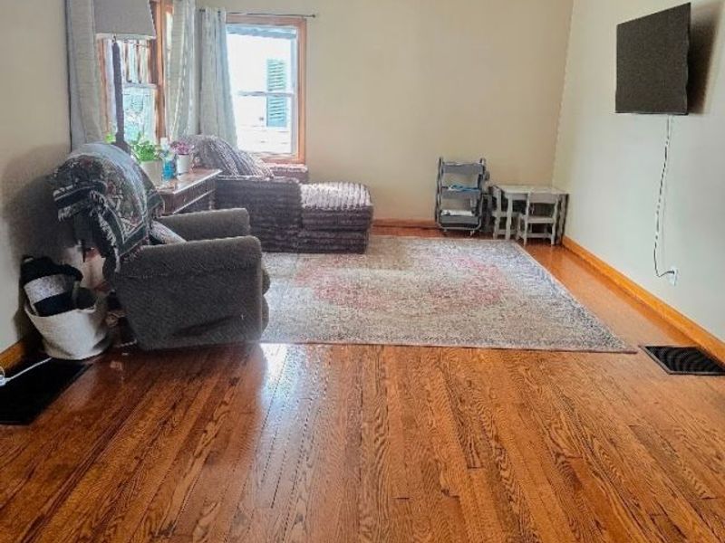 208 E Union Avenue, West Lafayette, OH 43845 Photo 5