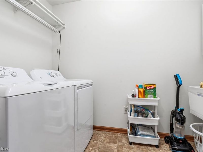 3477 Elmhurst Circle, Uniontown, OH 44685 Photo 22