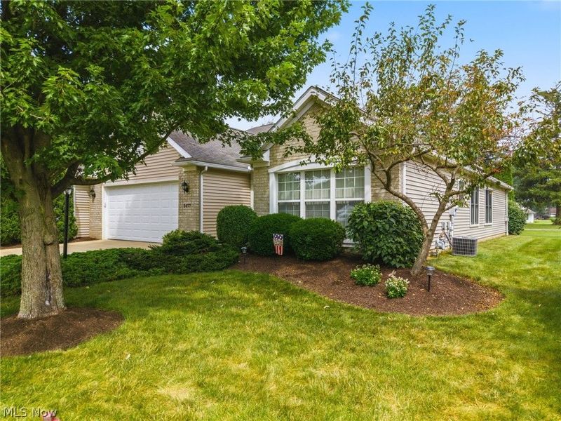 3477 Elmhurst Circle, Uniontown, OH 44685 Photo 3