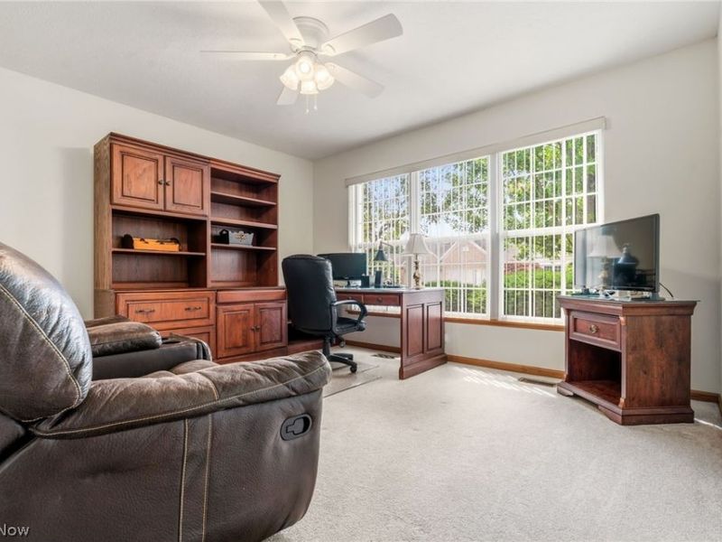 3477 Elmhurst Circle, Uniontown, OH 44685 Photo 8
