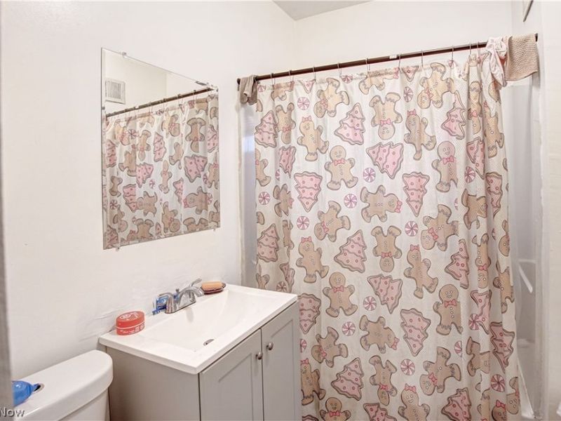 3713 E 151st Street , Cleveland, OH 44120 Photo 24