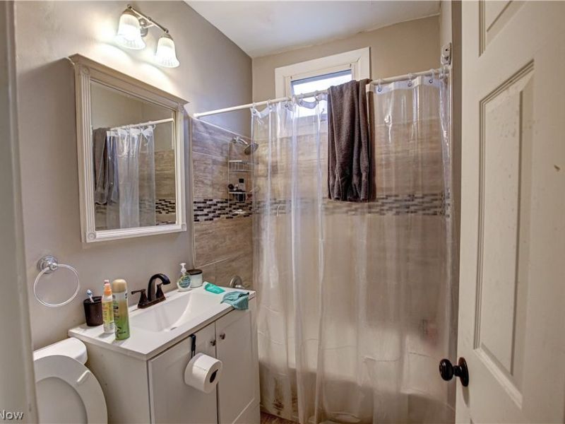 3713 E 151st Street , Cleveland, OH 44120 Photo 7