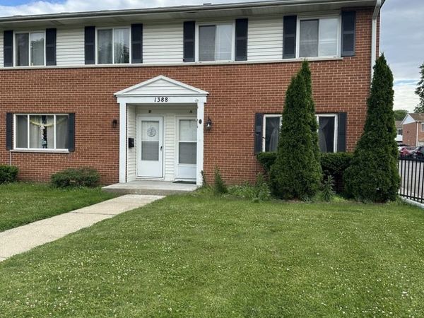 1388 Monomoy Street , Unit A, Aurora, IL 60506