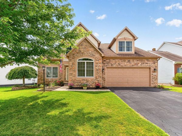 1937 Fawn Meadow Drive , Marysville, OH 43040