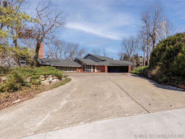 2100 North Star Court , Bartlesville, OK 74006