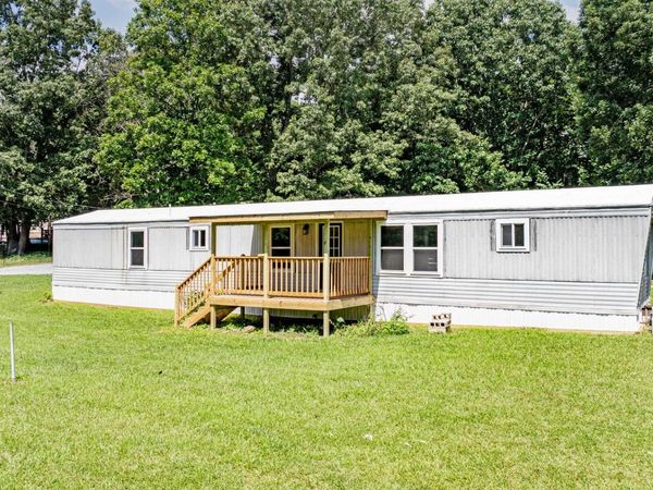 240 Sundance Drive, Evensville, TN 37332