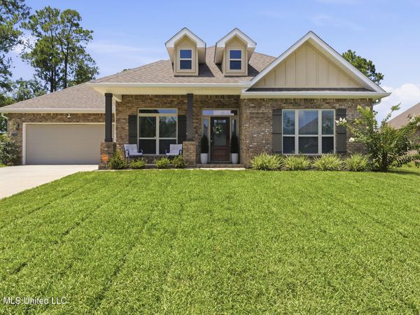 7128 Glen Eagle Drive, Biloxi, MS 39532