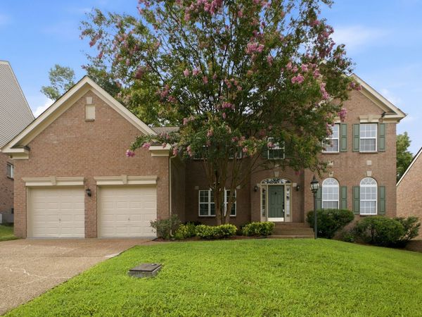 809 Holt Grove Ct , Nashville, TN 37211