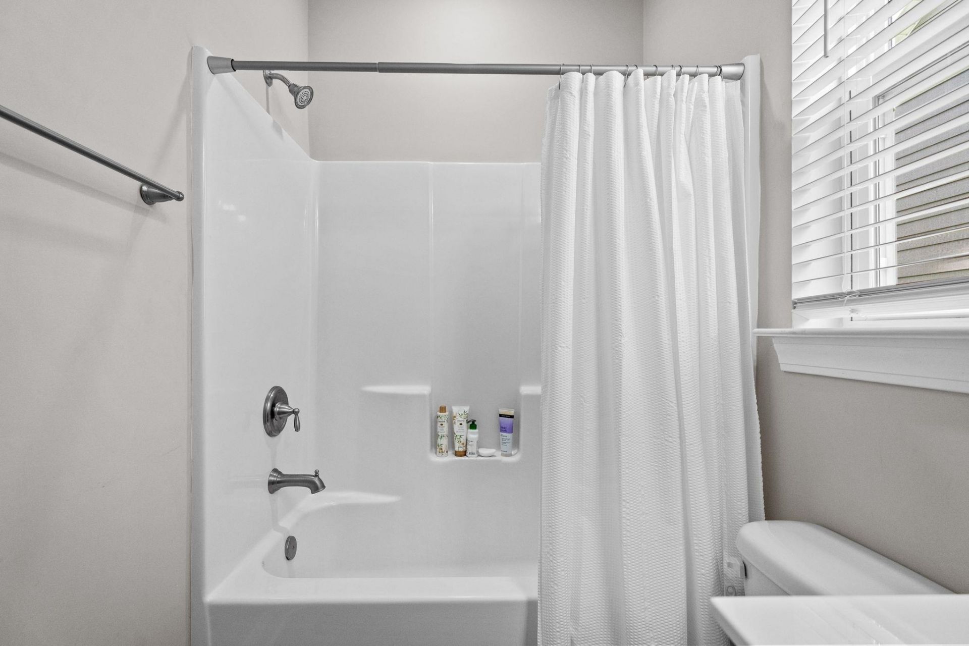836 Culbertson Ave. Photo 47