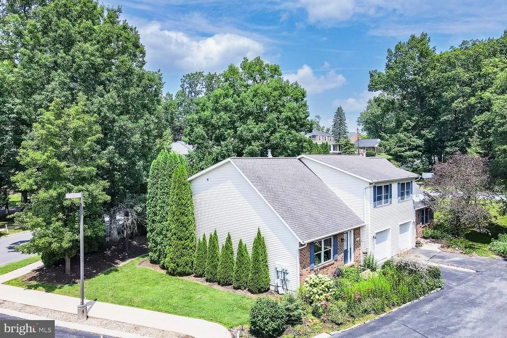 301 AMBLEWOOD WAY, STATE COLLEGE, PA 16803