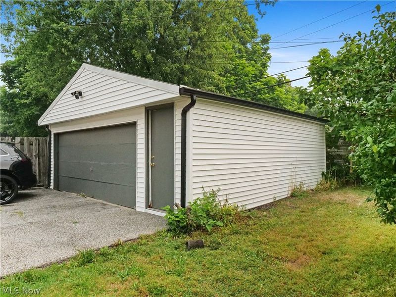 3713 E 153rd Street , Cleveland, OH 44120 Photo 3