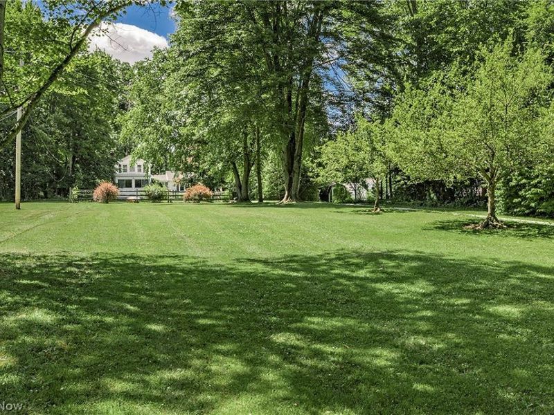 15879 Hemlock Road , Chagrin Falls, OH 44022 Photo 16