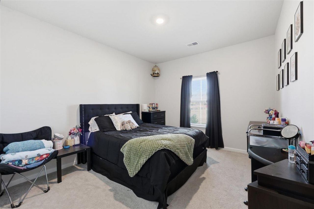1095 Fitzgerald Court Photo 25