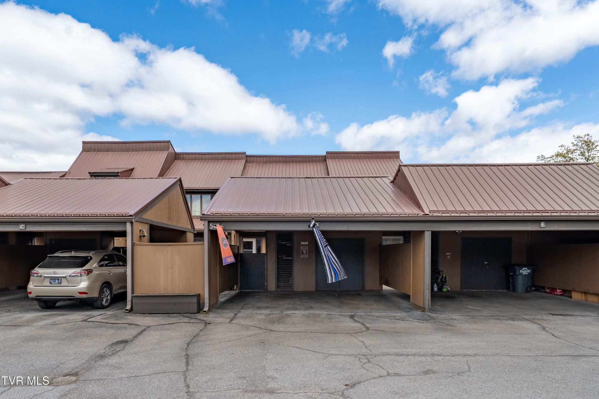 548 Fleetwood Drive, Unit D, Kingsport, TN 37660 Main Photo