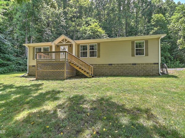 495 Deck Valley Road, Bristol, TN 37620