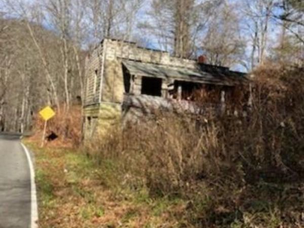 2300 Exeter Road, Appalachia, VA 24216
