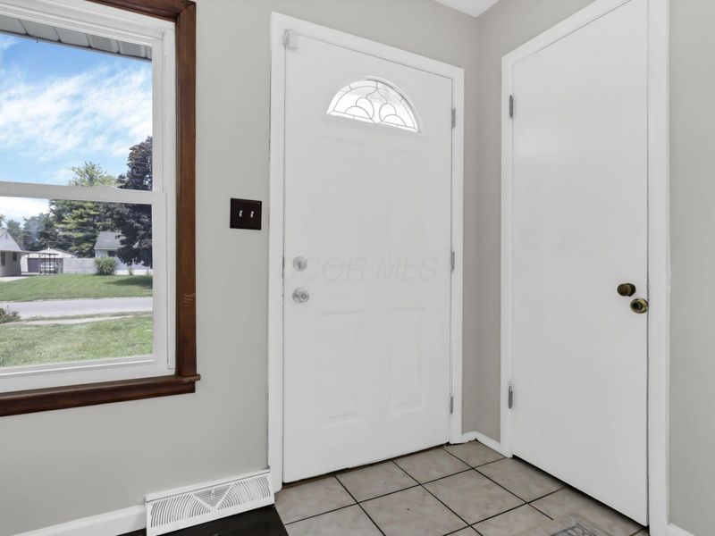 1109 Lenore Avenue, Columbus, OH 43224 Photo 9